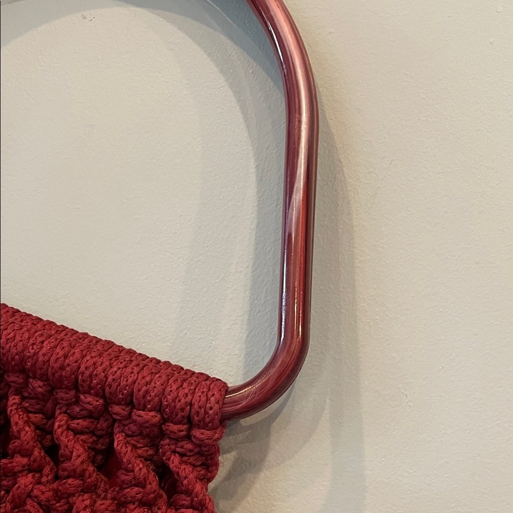 Retro burgundy Red Handwoven Bag like new not used - Picture 3 of 3